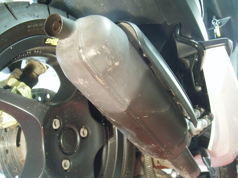Aerox exhaust identification 003.JPG