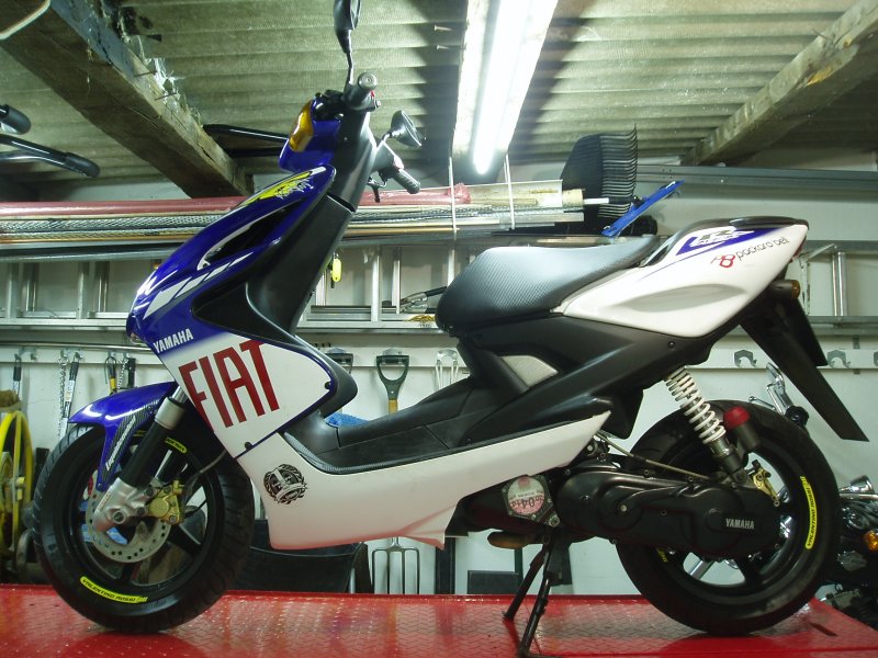 Aerox upgrade 011.JPG