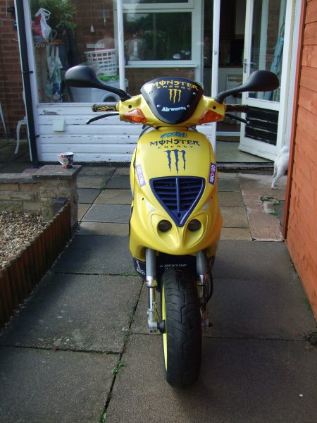 new bike pics 007.jpg