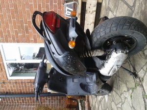 aprillia rally.jpg